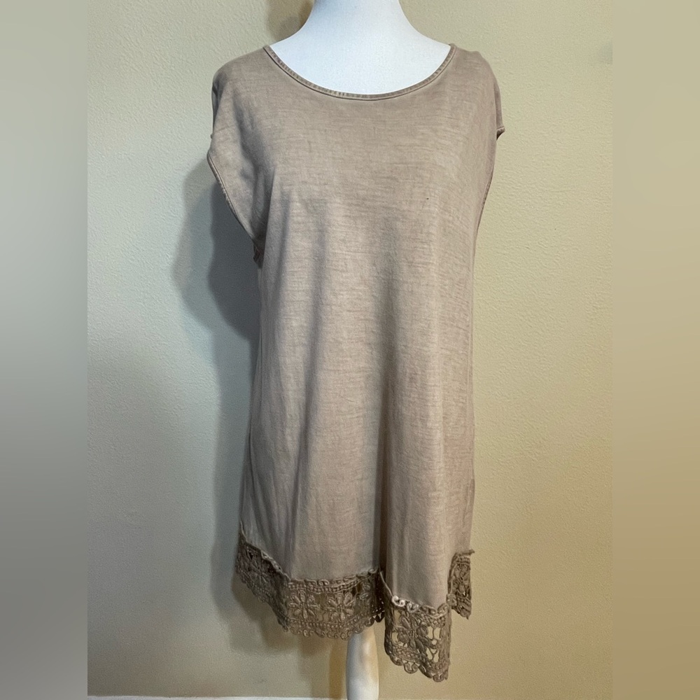 Dantelle Beige Sleeveless mini dress with Lace Trim Large